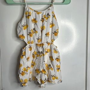 Abercrombie kids smocked romper, lemon print size: 11/12